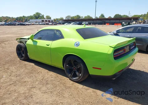 2015 Dodge Challenger R/T Plus z USA, uszkodzony, nr VIN 2C3CDZBT3FH839887